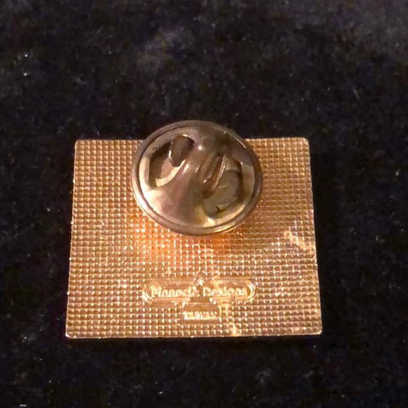 VTC PINNACLE DESIGNS TAC PIN - Picture 3 of 4